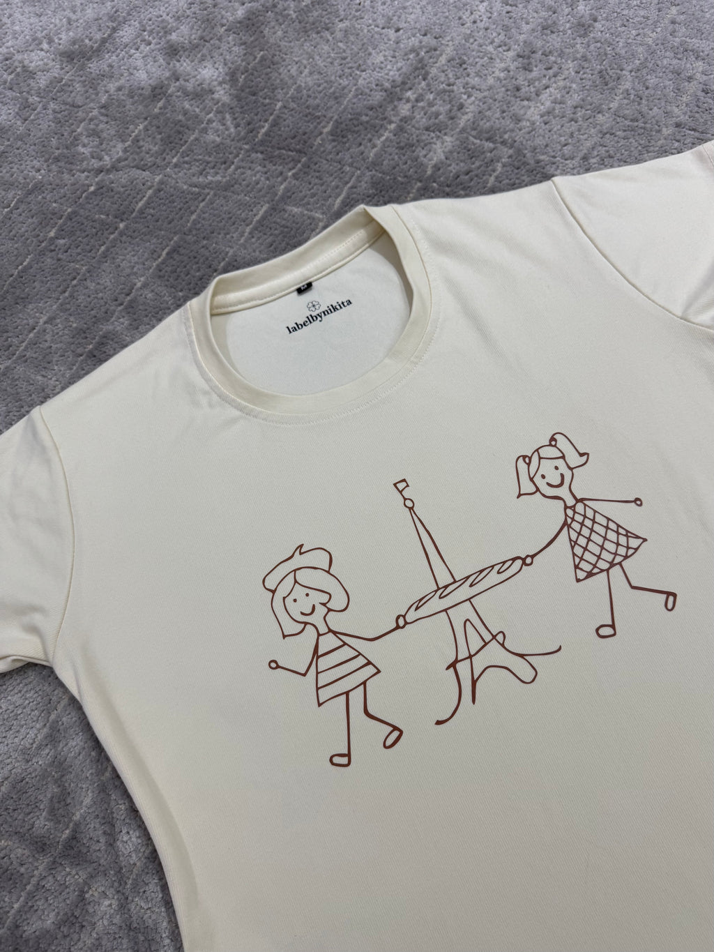'Ella & Nini' T-shirt